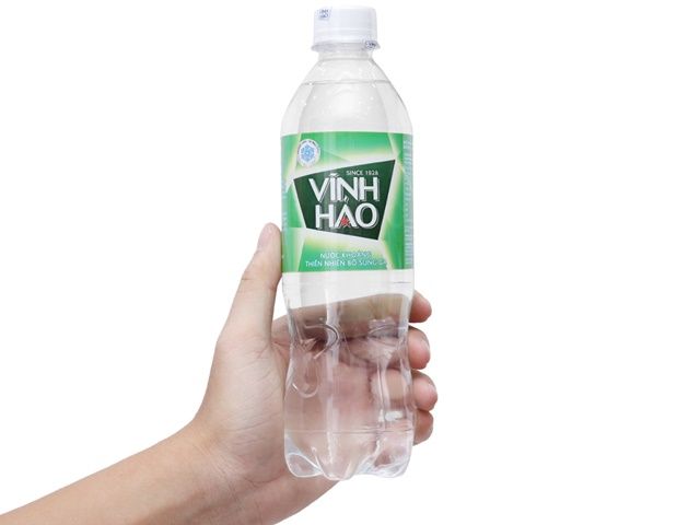 Vinh Hao bottled water