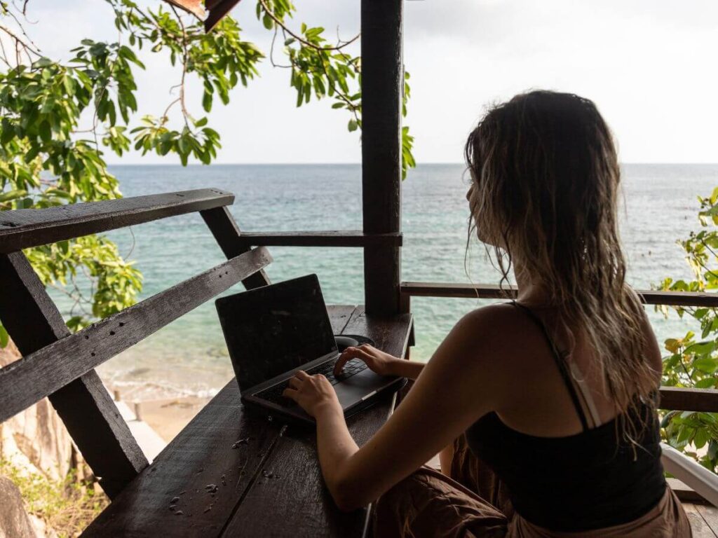 Benefits of Becoming a Digital Nomad