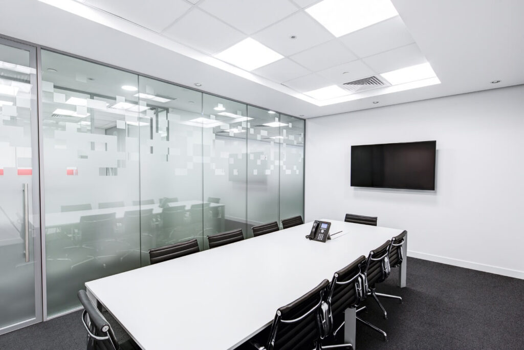 You will typically find that meeting rooms are very formal and that there is a strong structure and clear outlines