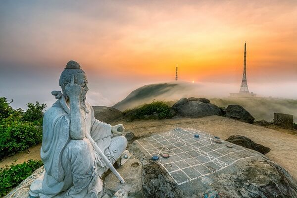 Ban Co Peak in Da Nang