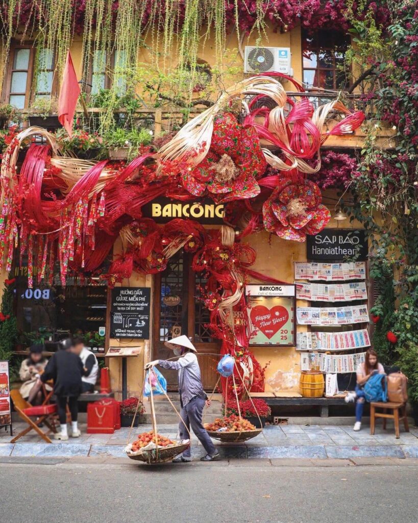 Bancông Cafe & Restaurant is one of the best coffee shops in Hanoi