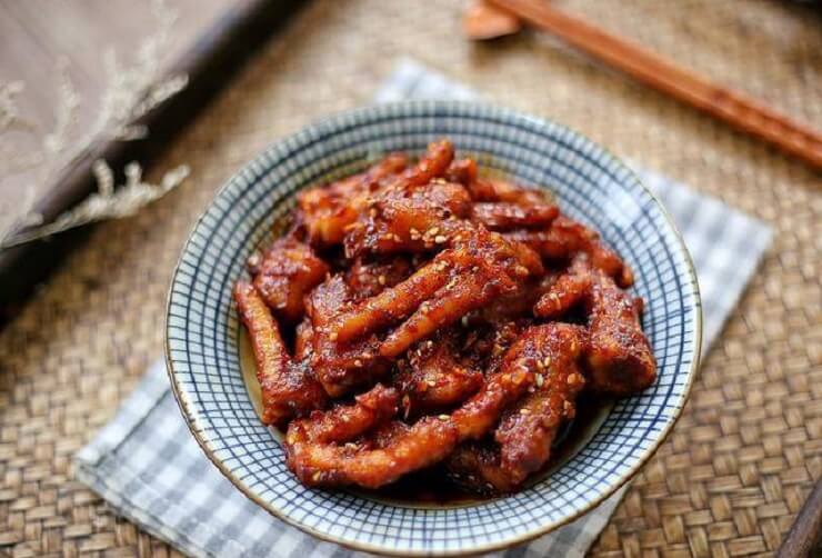 A chicken feet snack looks exactly like a chicken foot so can seem unappealing to many !