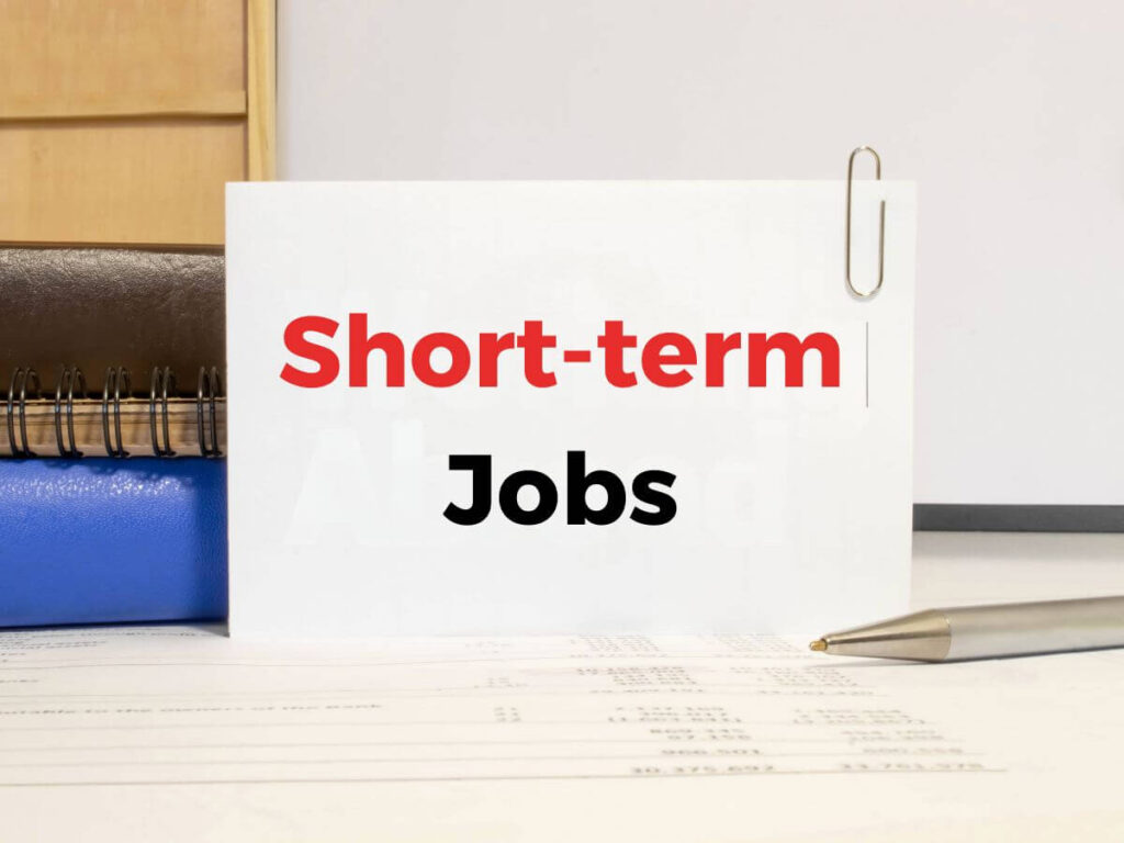 Experience in finding paid short-term jobs with stable salaries abroad