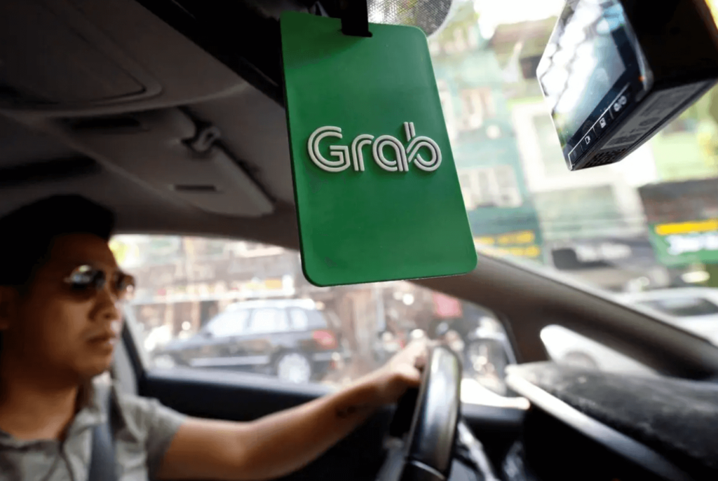 Using Grab Taxi in Vietnam offers a multitude of advantages